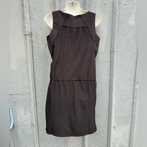 Indygena Burok sleeveless black shift dress, Small - Picture 3 of 11